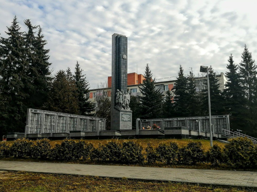 Фотография автора Илья Ильенков