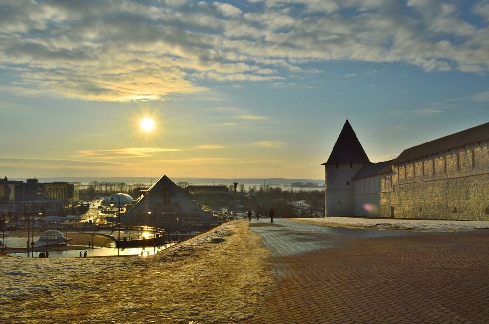 Пирамида с Кремлёвского холма.