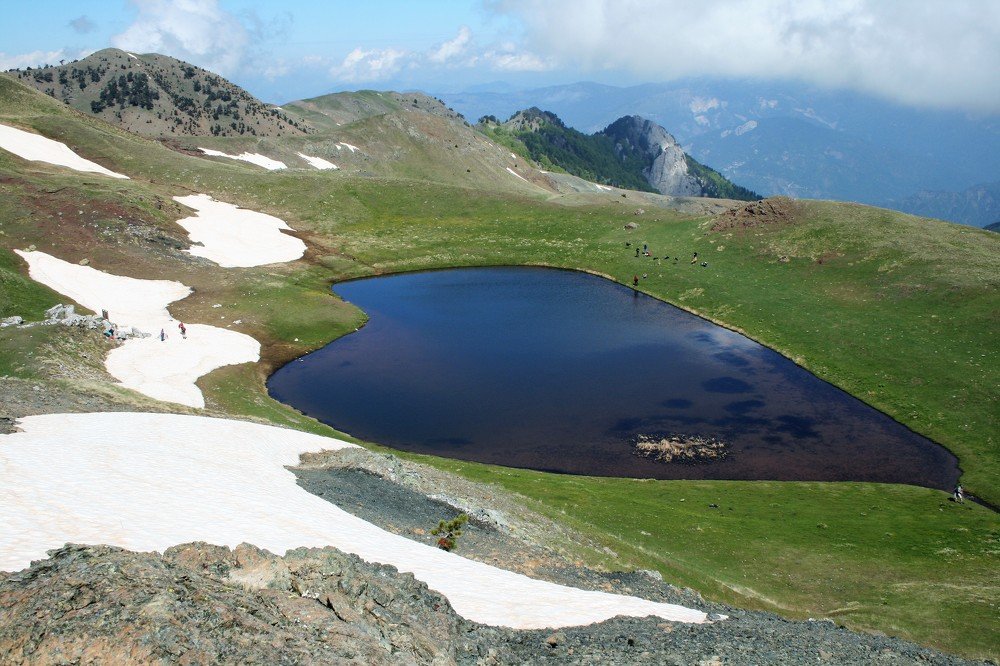 Drakon lake on Smolikas pick.