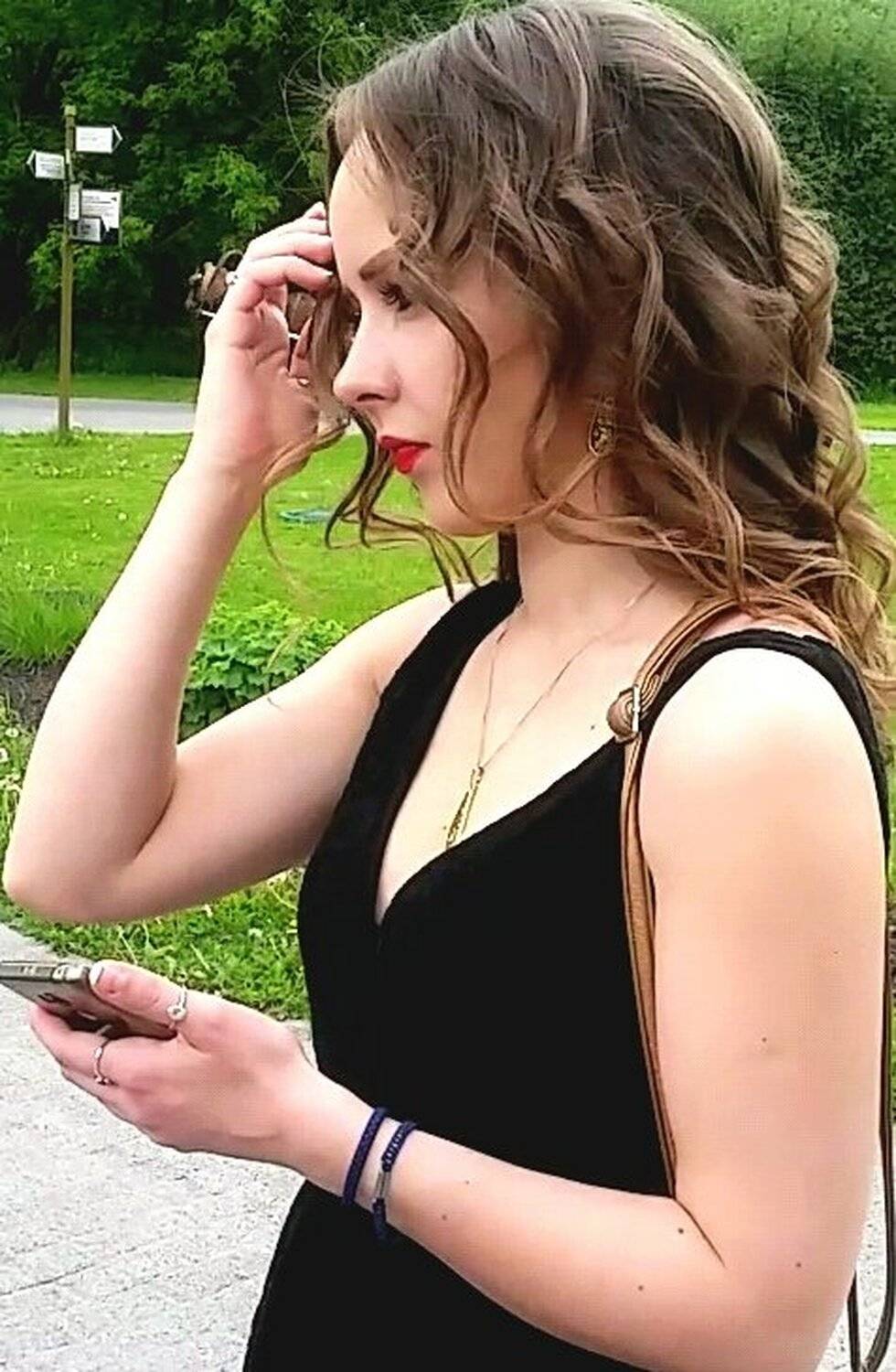 Красавица внучка .