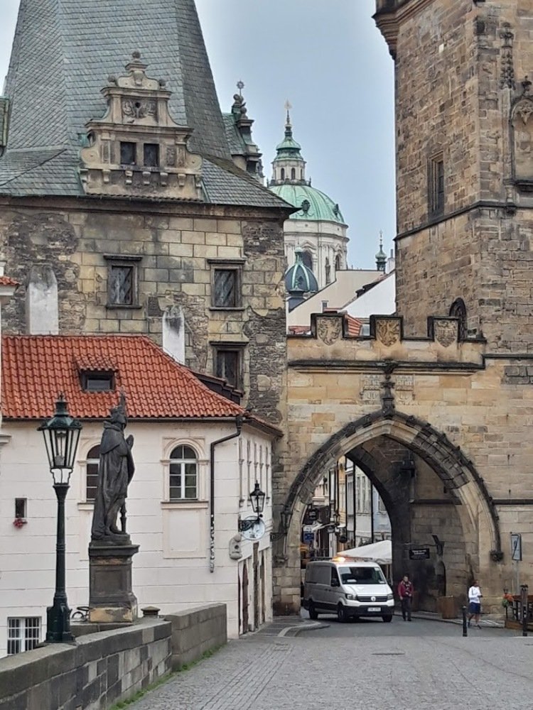 Photograph by Yurii Tofan