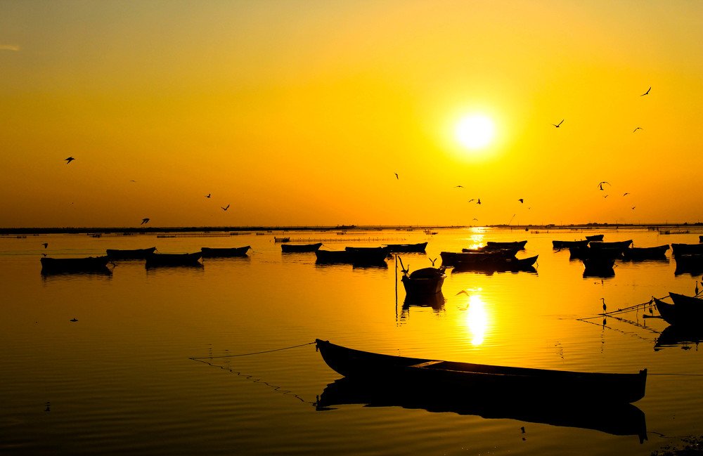 Photograph by Tilaxan Tilaxan