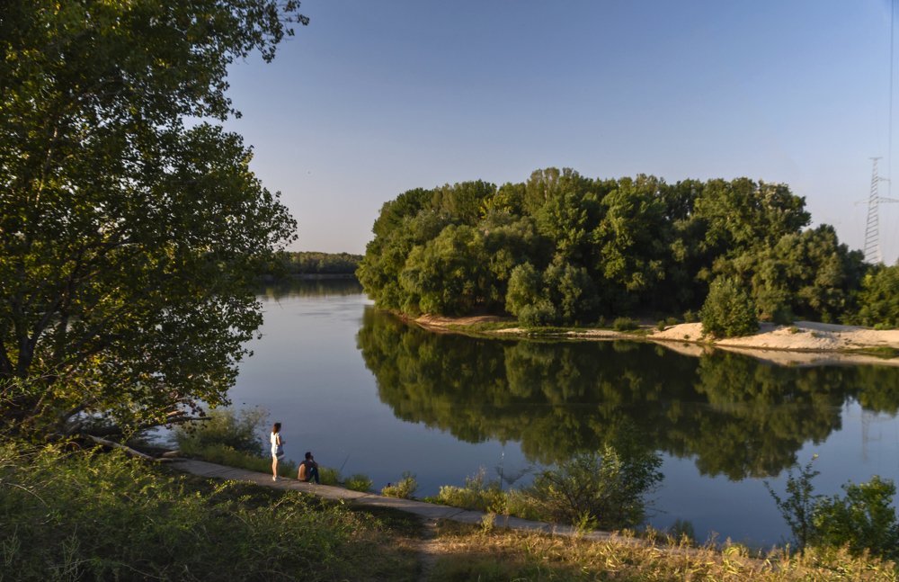 Вечером на реке...