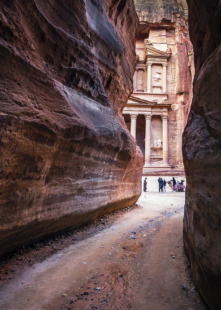 Photograph by Shopteriev