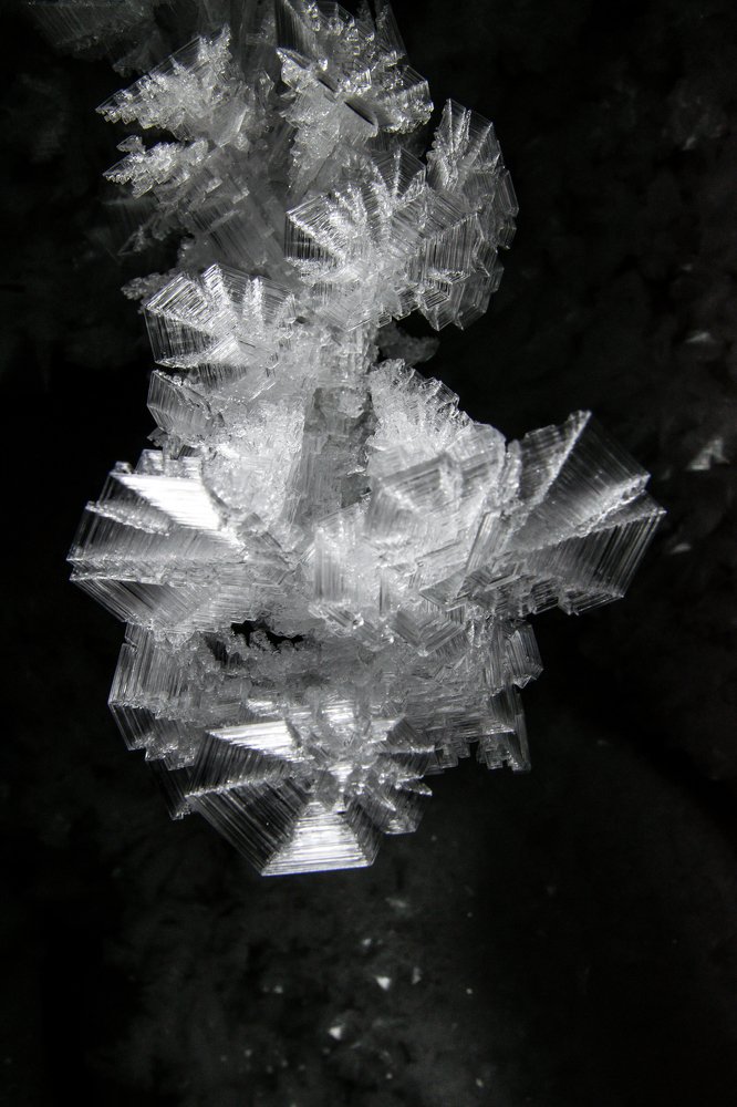 Cave ice crystals