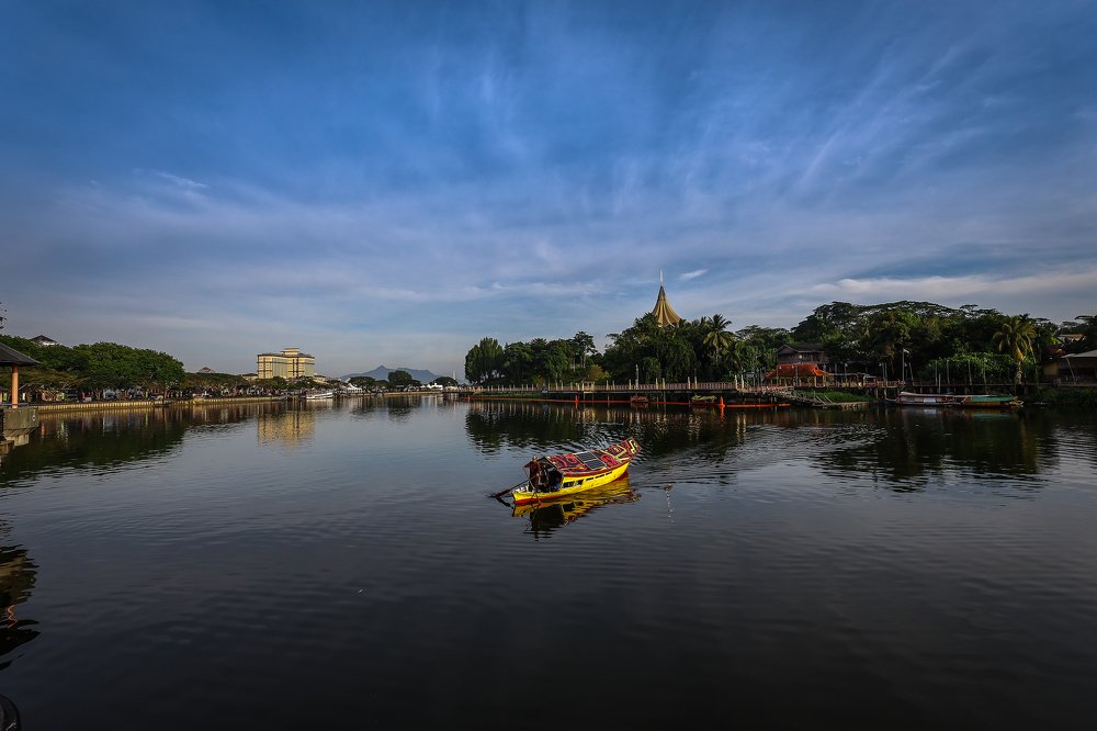 'Penambang' Kuching famous tourist transport