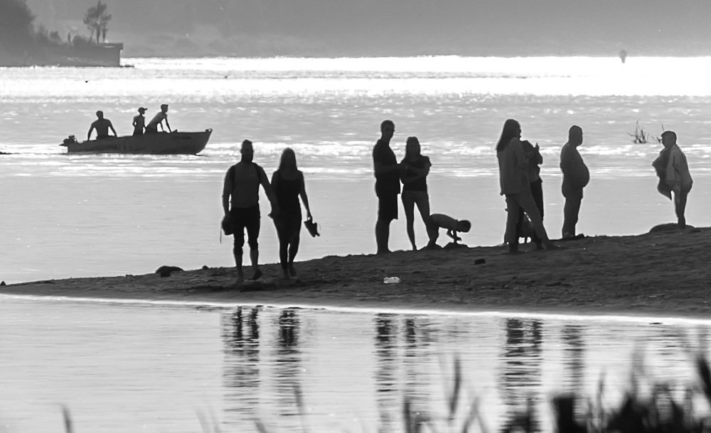 Городской пляж.