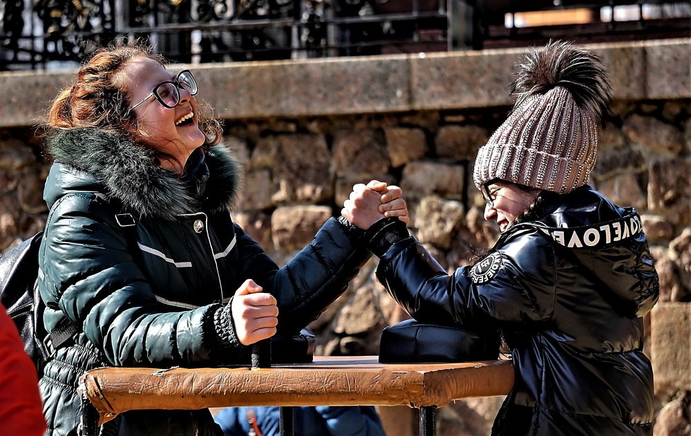 Масленица веселит и дарит радость