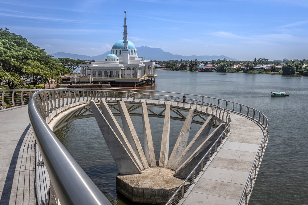 Masjid Bandar Kuching