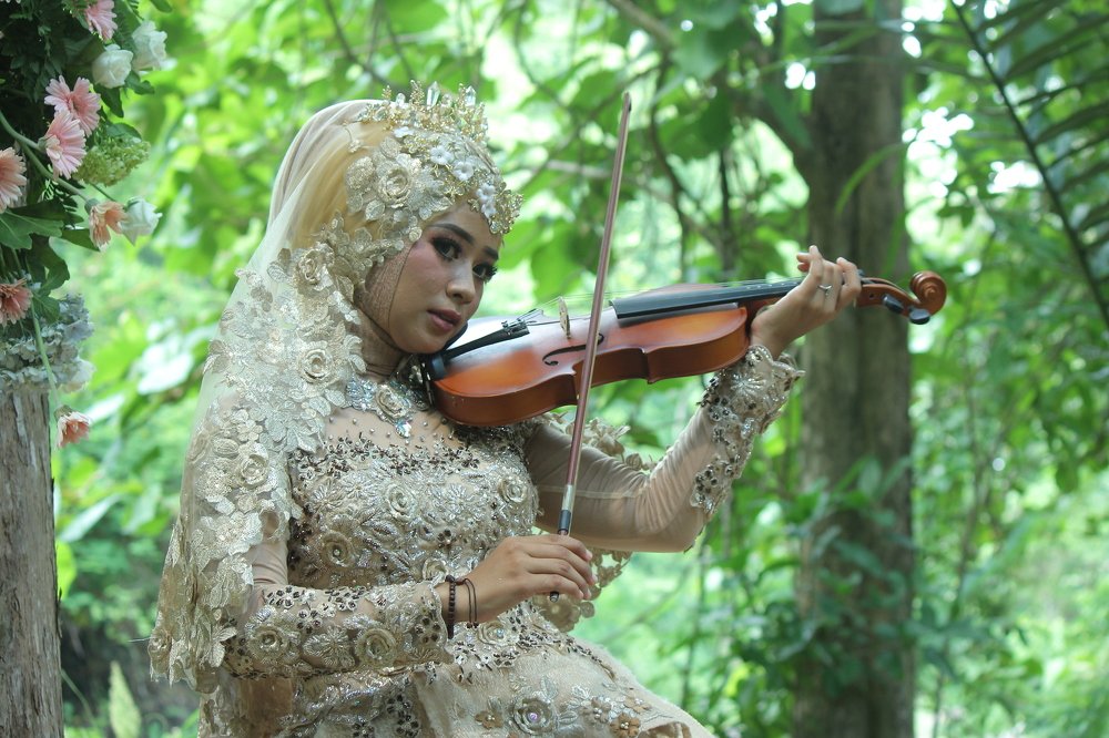 Photograph by Edi Supena