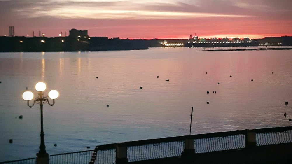 Photograph by Alexandre Dos Santos Garcia