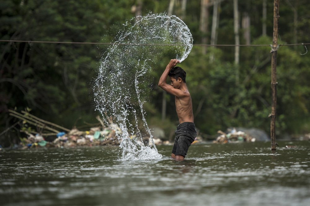 Photograph by Jhony Jee Jee