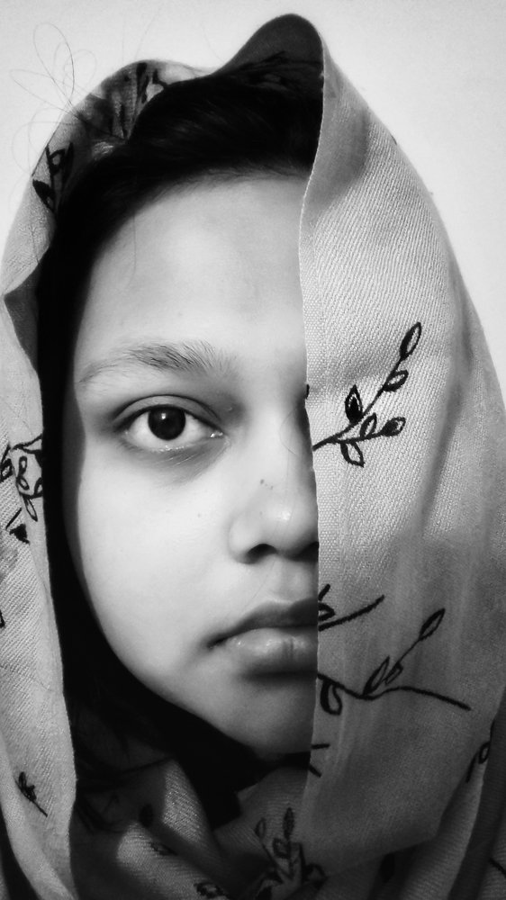 B&W Creative Photography