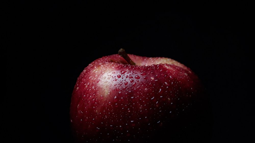 Beauty of apple