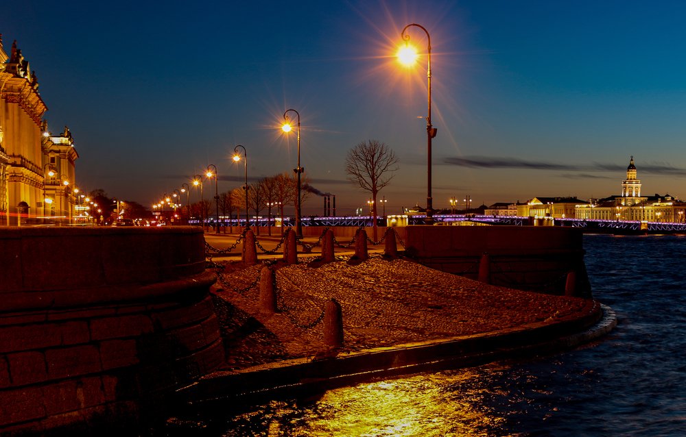 Дворцовая набережная, Санкт-Петербург