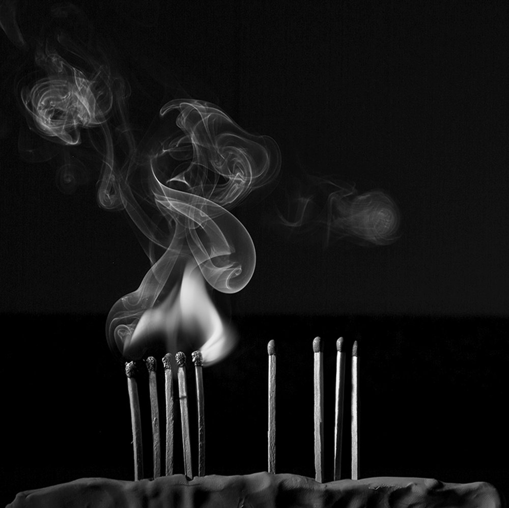 Social Isolating: a graphical view