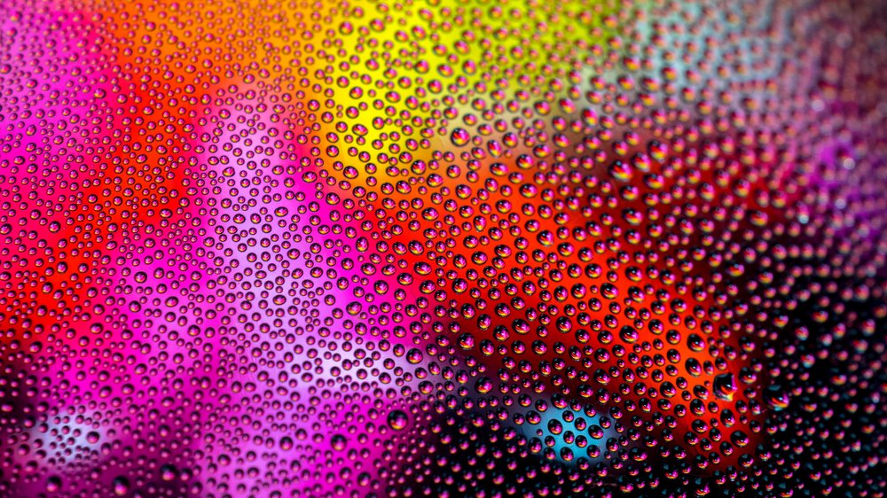 Macro photos of water drops