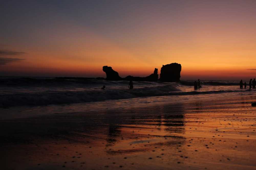 Photograph by Dojemir Zetaeng