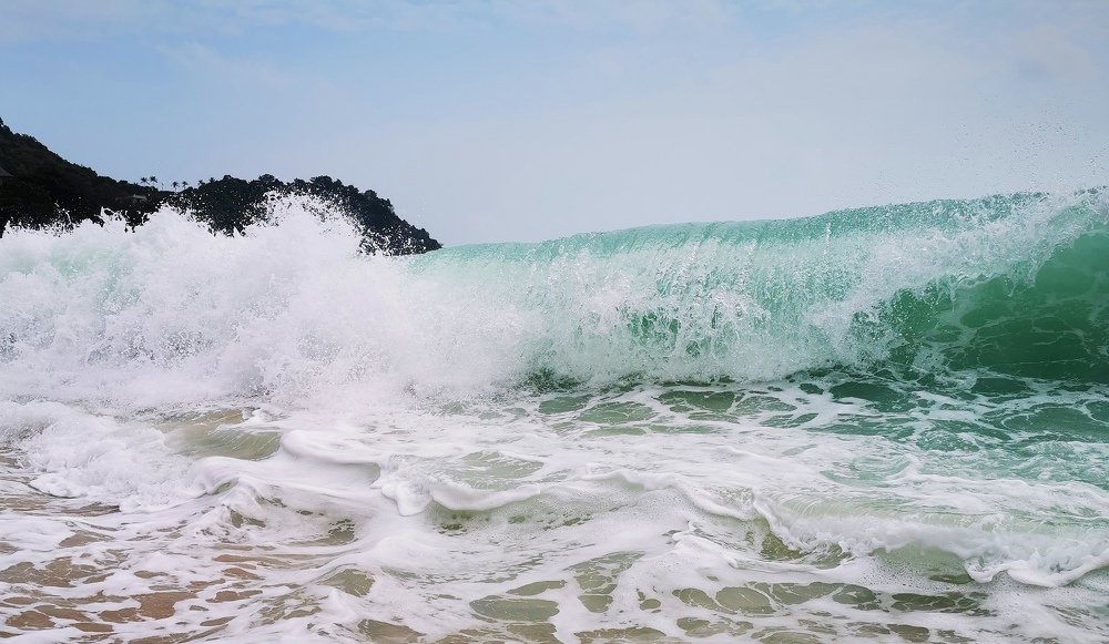 Море волнуется (The surge)