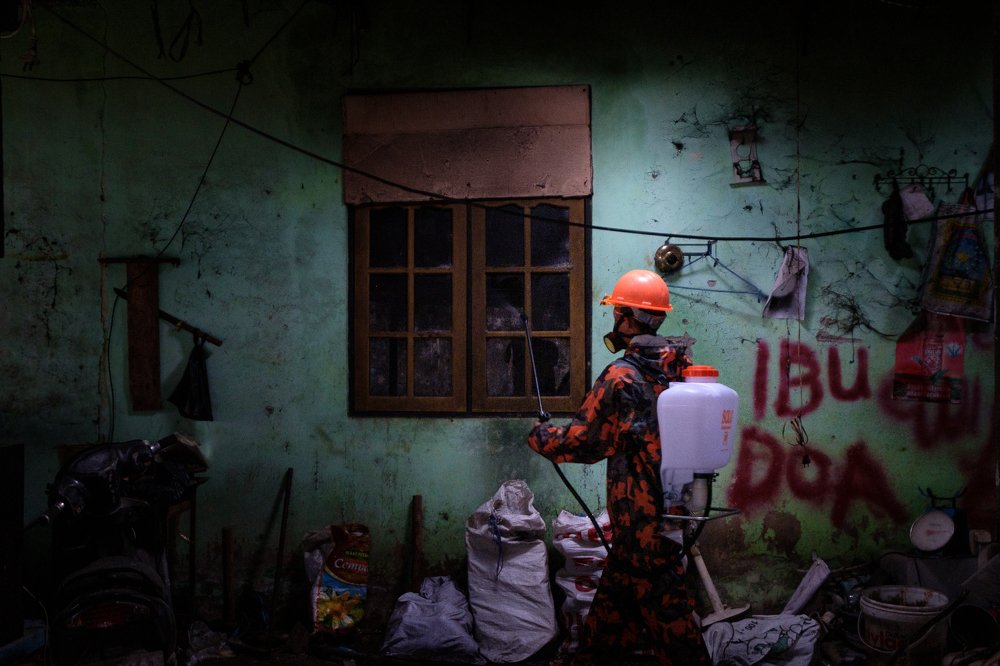 Photograph by  Deny Krisbiyantoro