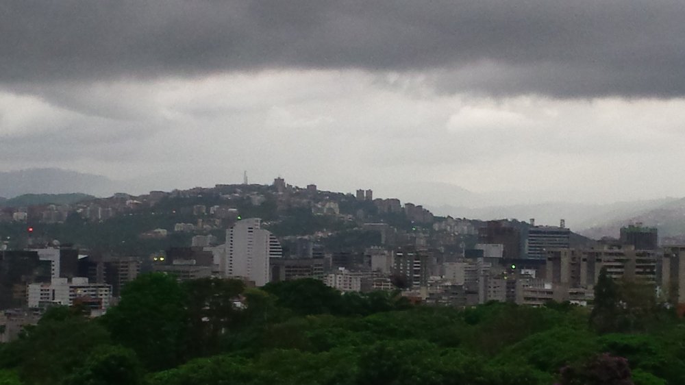 Caracas Nublada