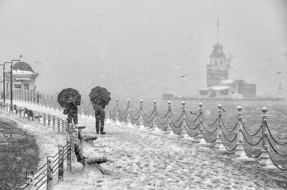 Photograph by CEM metin