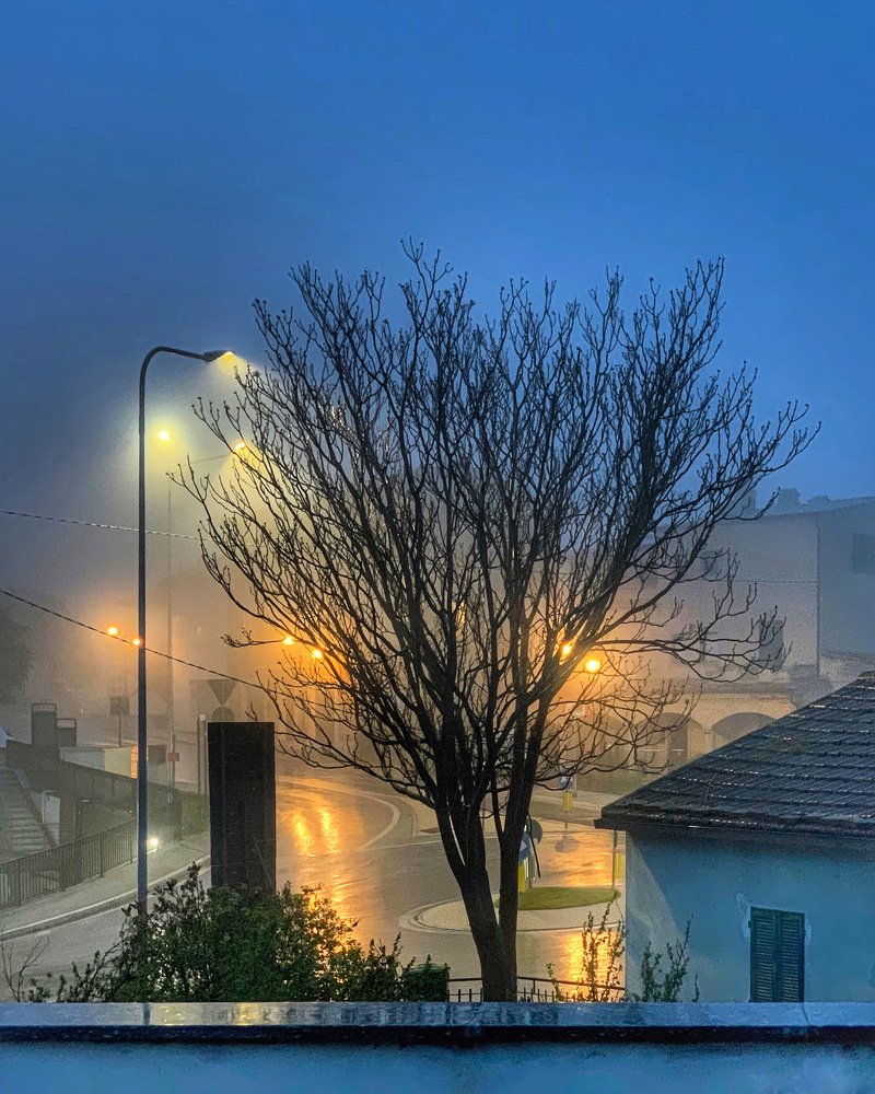 Пустые улочки Италии,вид из окна