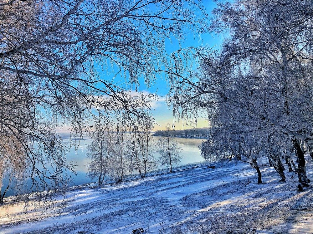 Озеро Имантау первый лед