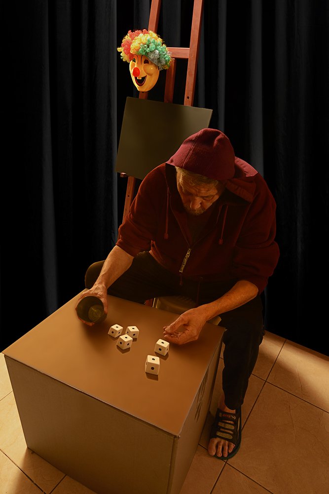 Как ни кинь ..........