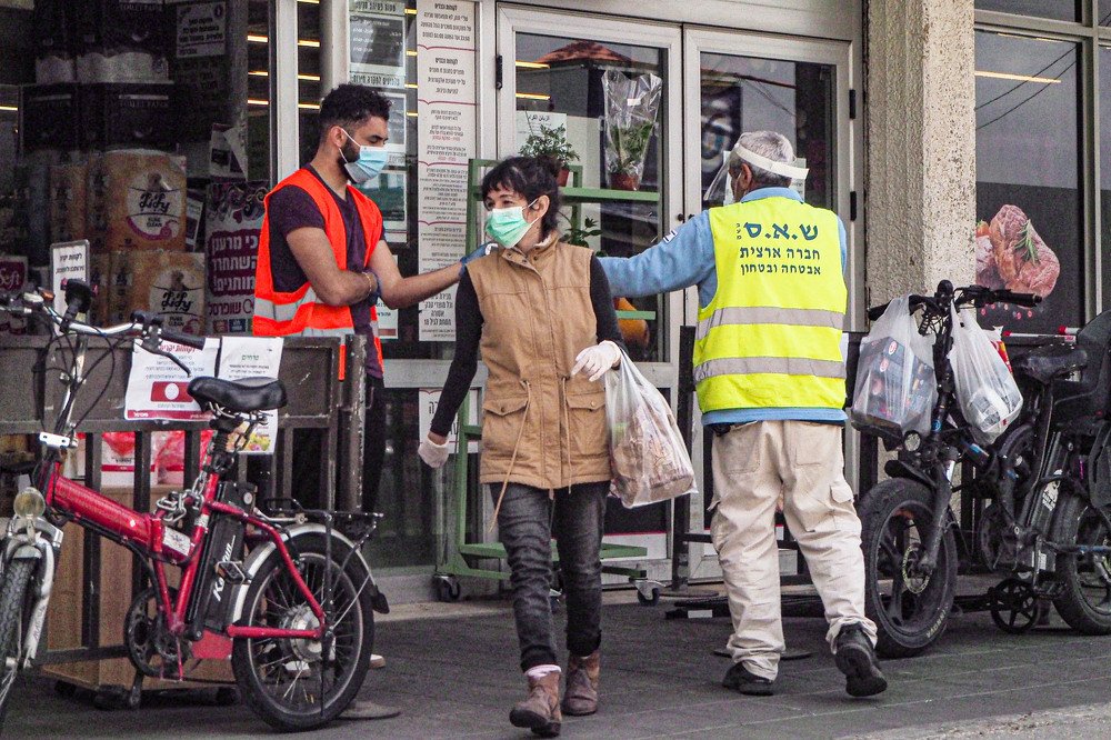 Photograph by Alla Shapochnik