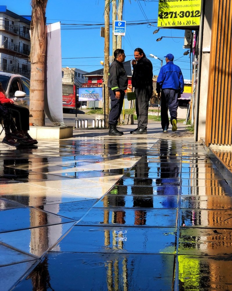 Photograph by Leandro Garcia