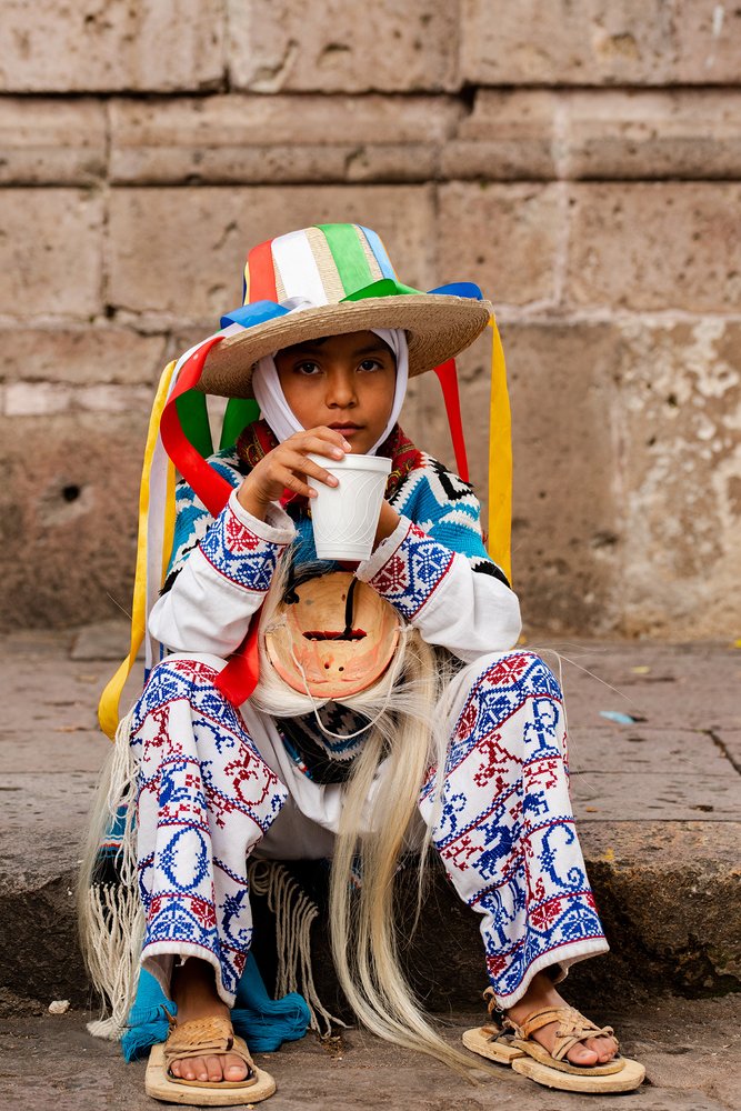 "El niño de la mascara"