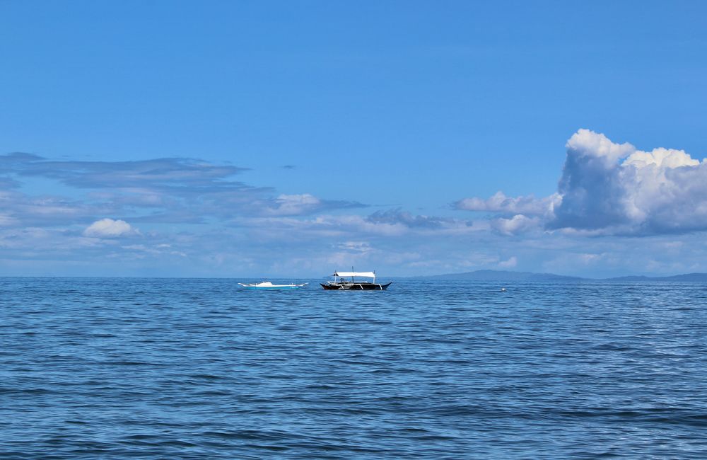 Безмятежный день на море