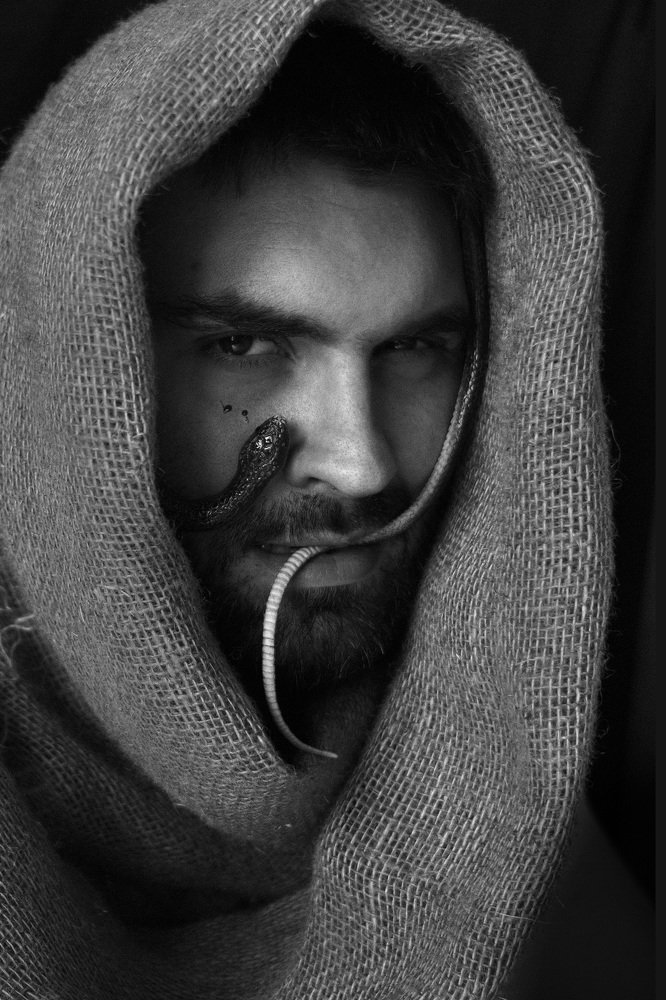 Фотография автора Денис Николенко