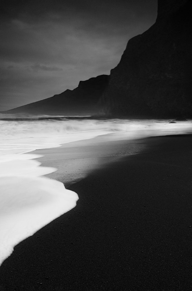 Photograph by Karim Bouchareb