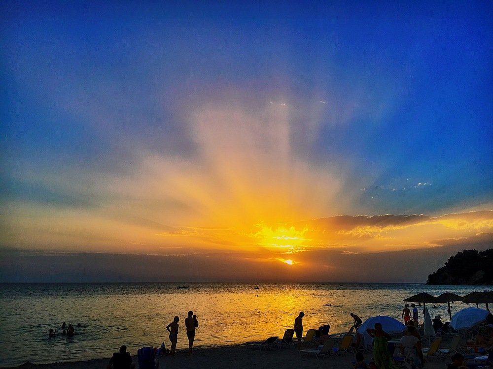 Photograph by Silviu Vladuceanu