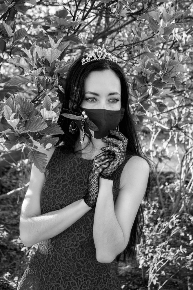 Самоизоляция по-королевски