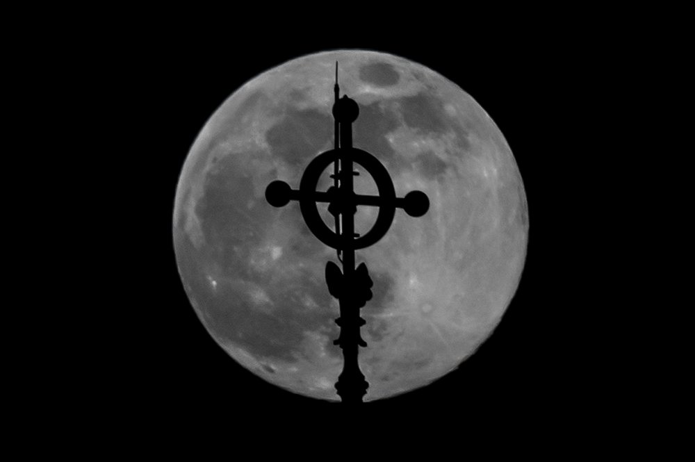 Catholic moon