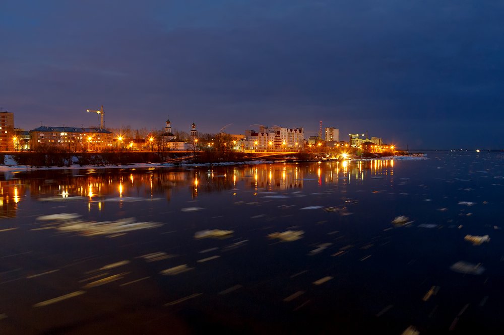 Ice drift to the Severnaya Dvina