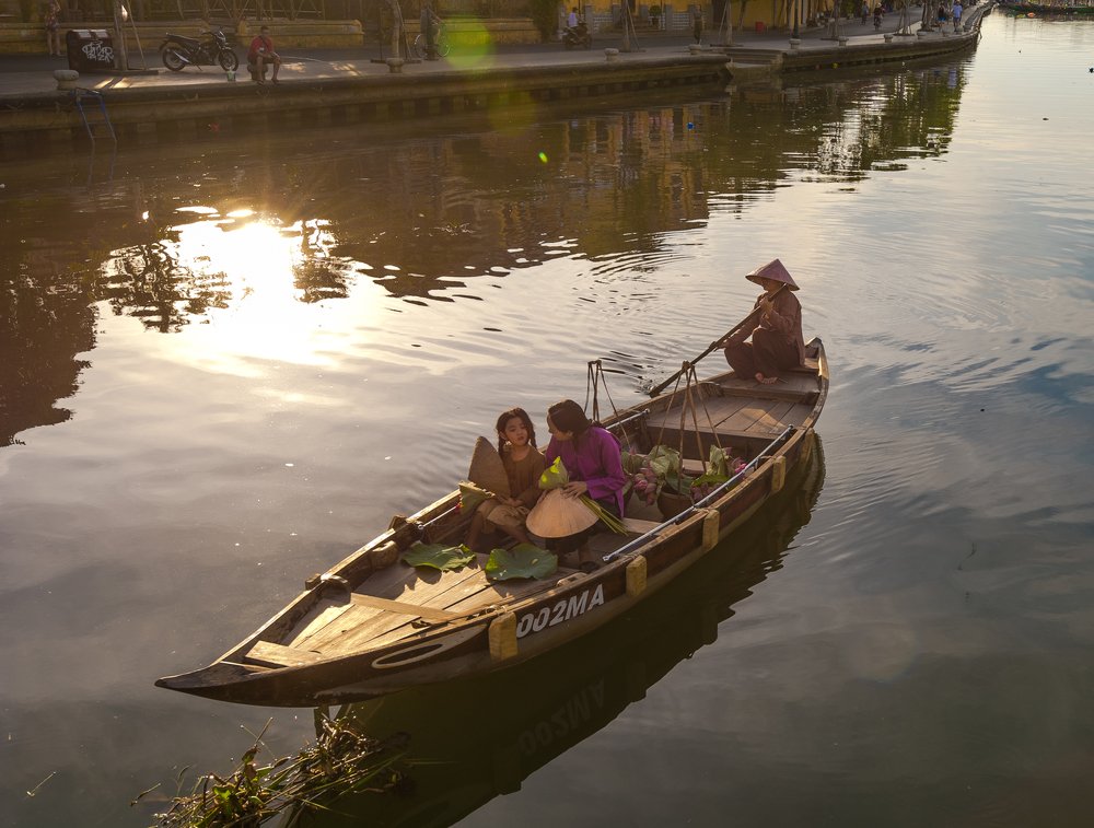 Photograph by Lê Tùng