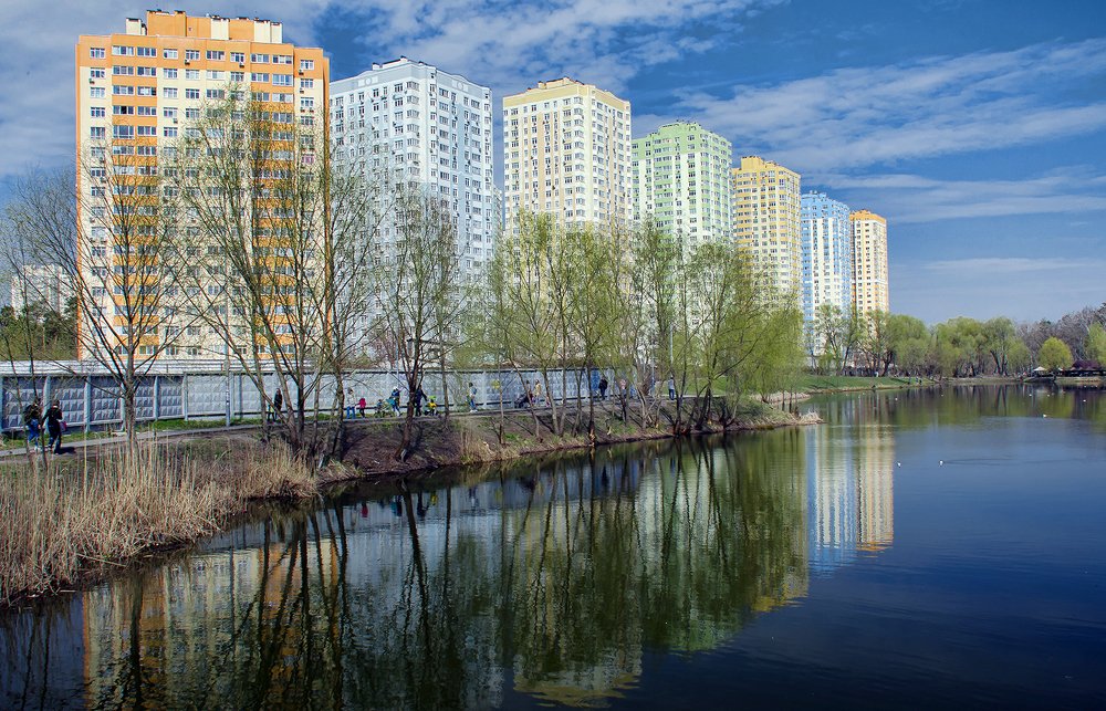 Апрельский городской этюд