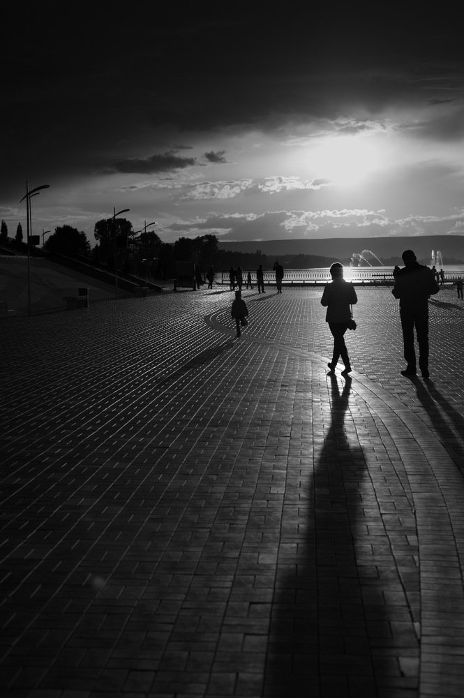 черный цвет солнца