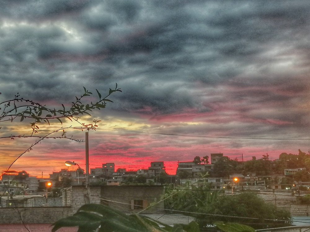 Atardecer en el barrio