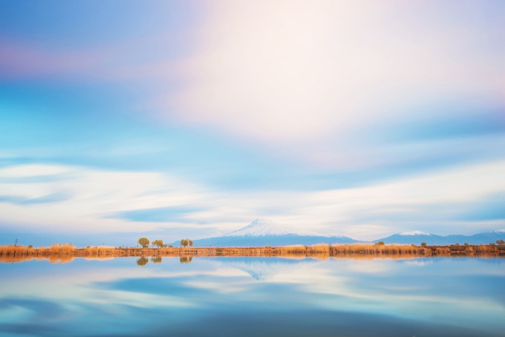 Photograph by Garo Manjikian