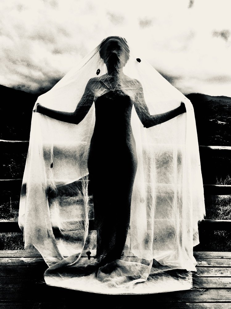 Photograph by Bruca Manigua