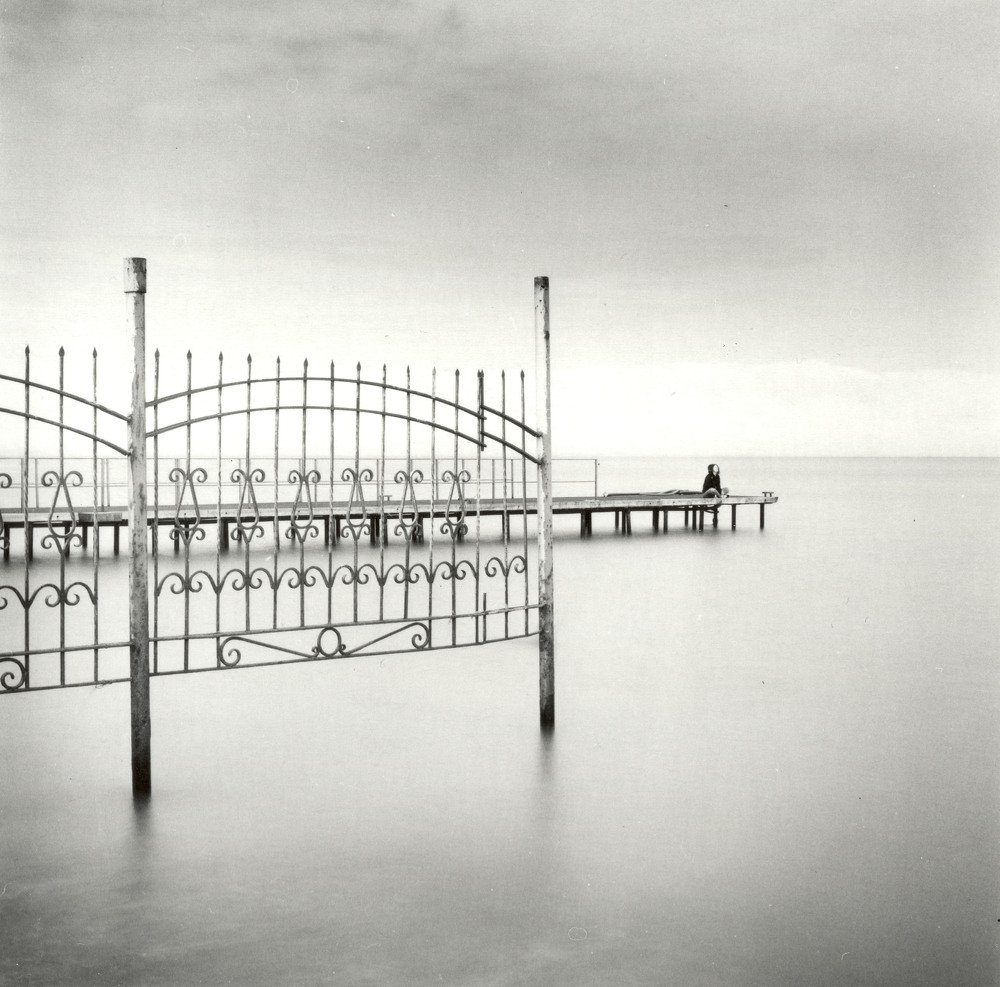 Focus on nothingness.