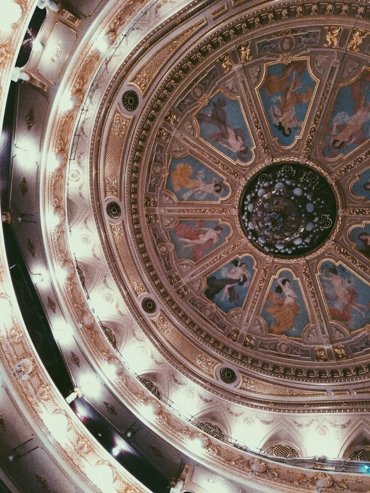 Opera mood