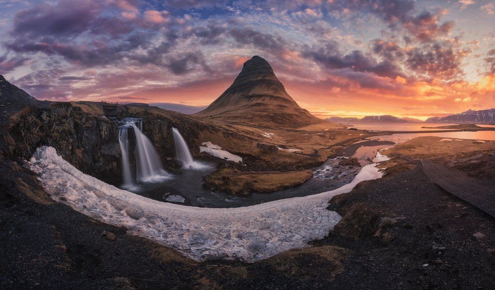 Photograph by Julio Castro Pardo