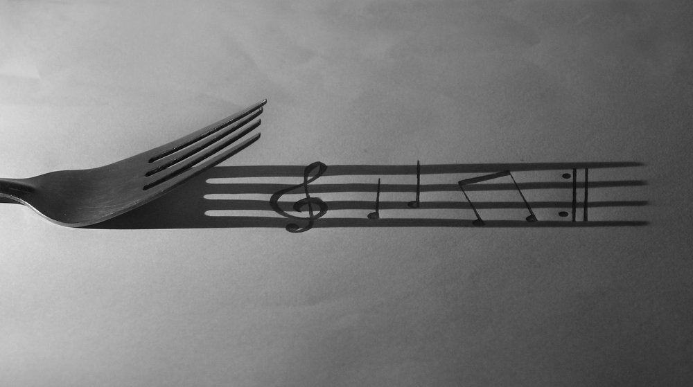 PLAY MUSIC WITH FORK