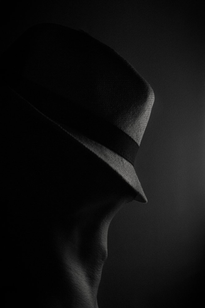 Entre mis sombras y tú